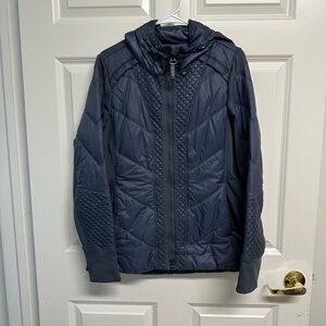 Athleta Rock Ridge Primaloft Jacket Astronomy Grey Blue Hiking CYA Coat Size L